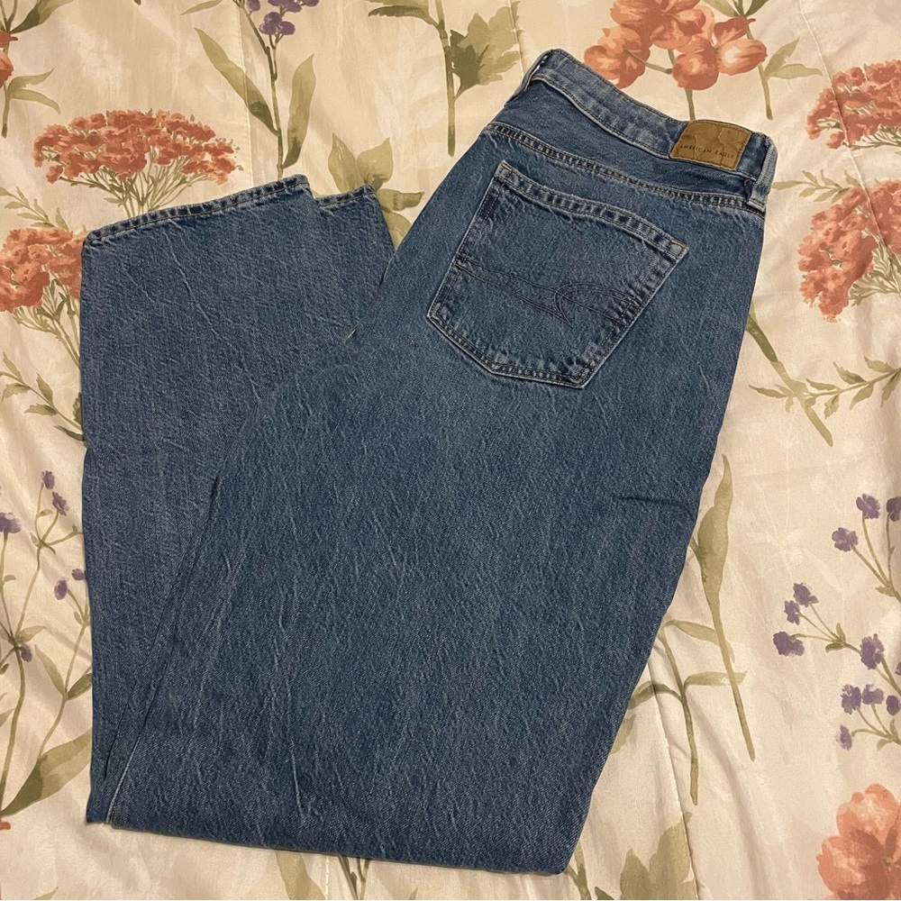 American Eagle Size 10 Long Comfort Stretch Waistband Mom Straight Jeans